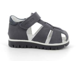 7378411 Primigi sandle