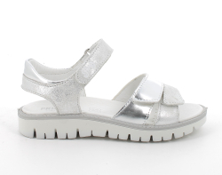 3886022 Primigi sandle