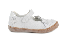 3916722 Primigi letn obuv