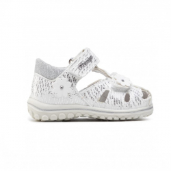 7375800 Primigi sandle