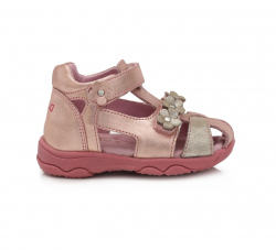 DSG021-AC64-826E D.D.Step sandle